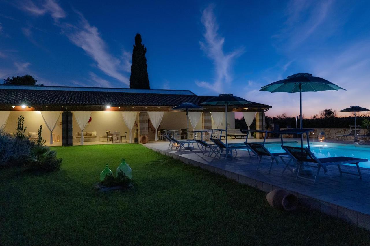 Masseria Tenuta Flora Maria Leverano Exterior foto